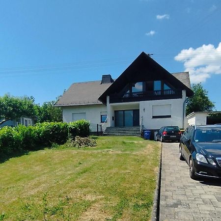 Ferienwohnung Jessica Mastershausen Екстер'єр фото